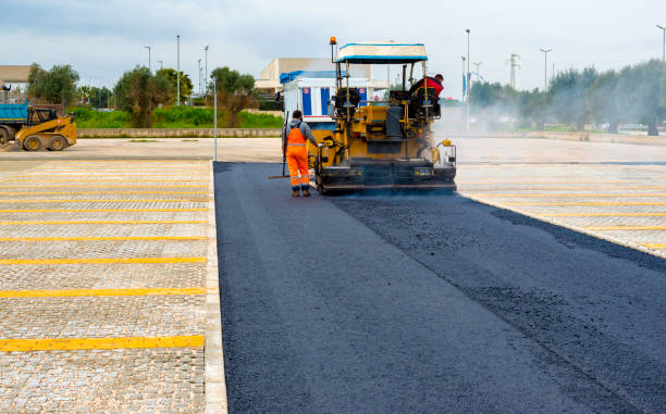 Best Driveway Pavers Cost  in Enetai, WA